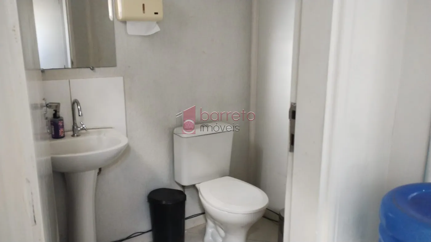 SOBRADO PARA LOCAÇÃO COMERCIAL NO VILA VIANELO – JUNDIAÍ/SP