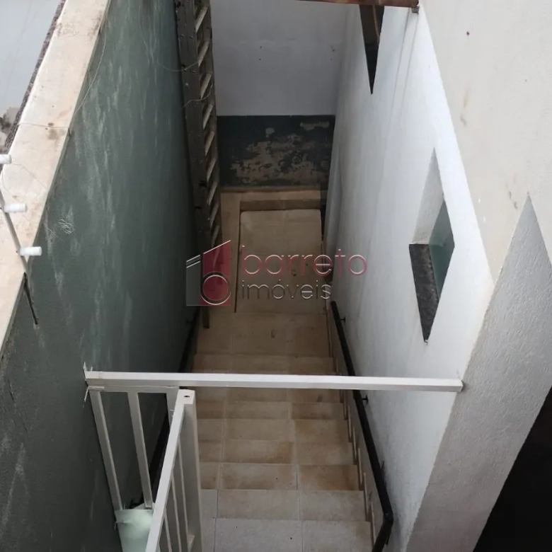 SOBRADO PARA LOCAÇÃO COMERCIAL NO VILA VIANELO – JUNDIAÍ/SP