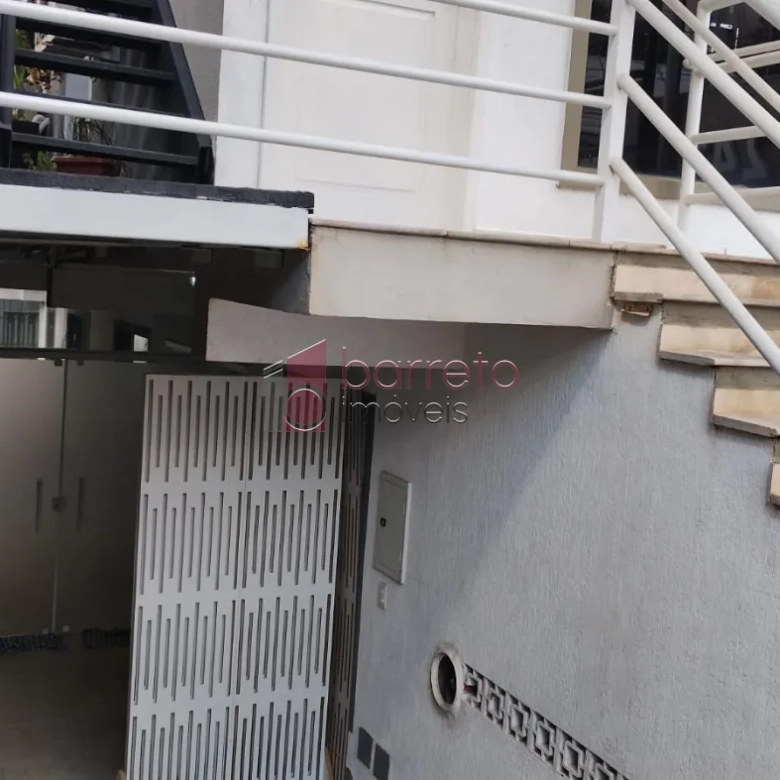 SOBRADO PARA LOCAÇÃO COMERCIAL NO VILA VIANELO – JUNDIAÍ/SP