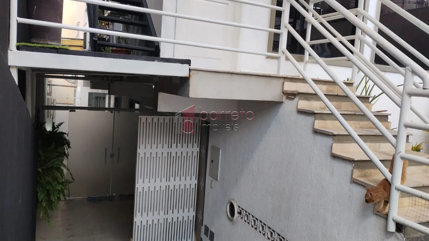 SOBRADO PARA LOCAÇÃO COMERCIAL NO VILA VIANELO – JUNDIAÍ/SP