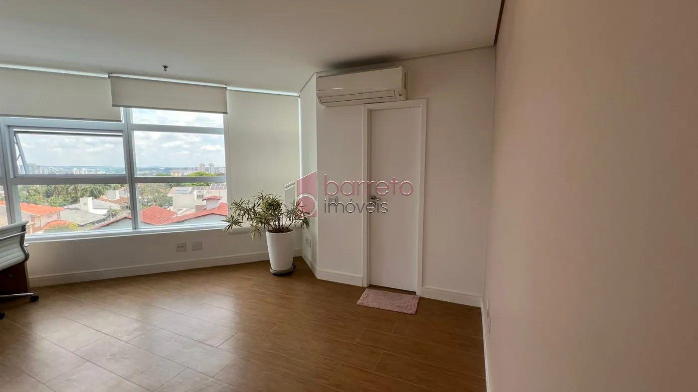 SALA COMERCIAL MOBILIADA PARA LOCAÇÃO NO CONDOMÍNIO GOLDEN OFFICE – JUNDIAÍ/SP