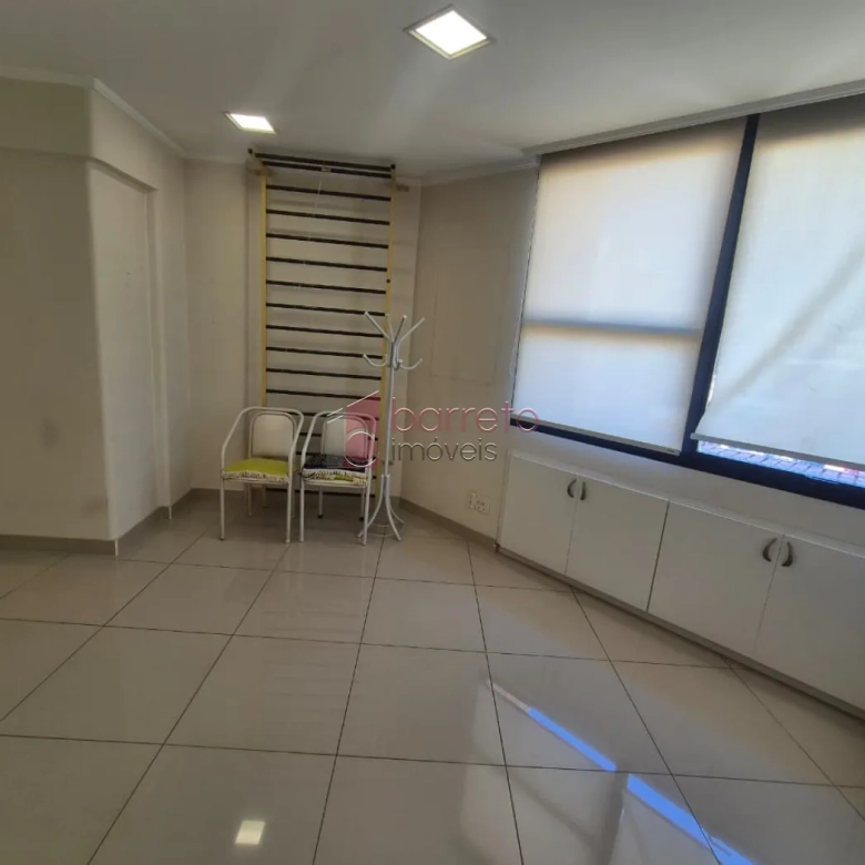 SALA COMERCIAL À VENDA NO EDIFÍCIO COMERCIAL PAINEIRAS CENTER – JUNDIAÍ/SP