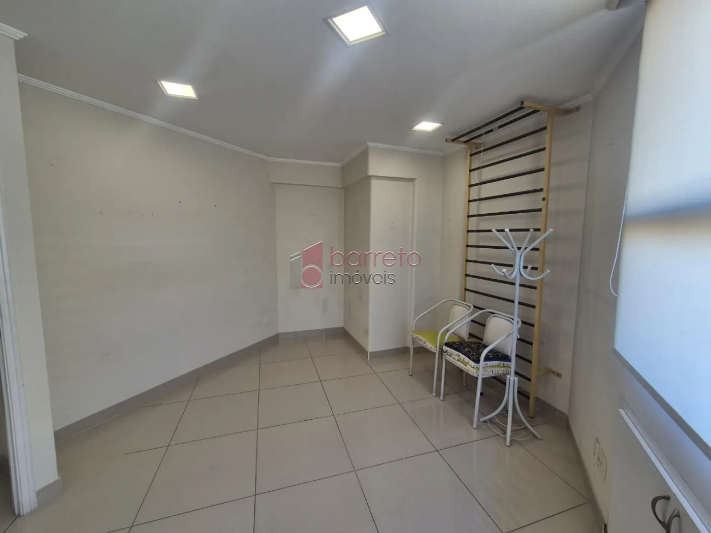 SALA COMERCIAL À VENDA NO EDIFÍCIO COMERCIAL PAINEIRAS CENTER – JUNDIAÍ/SP