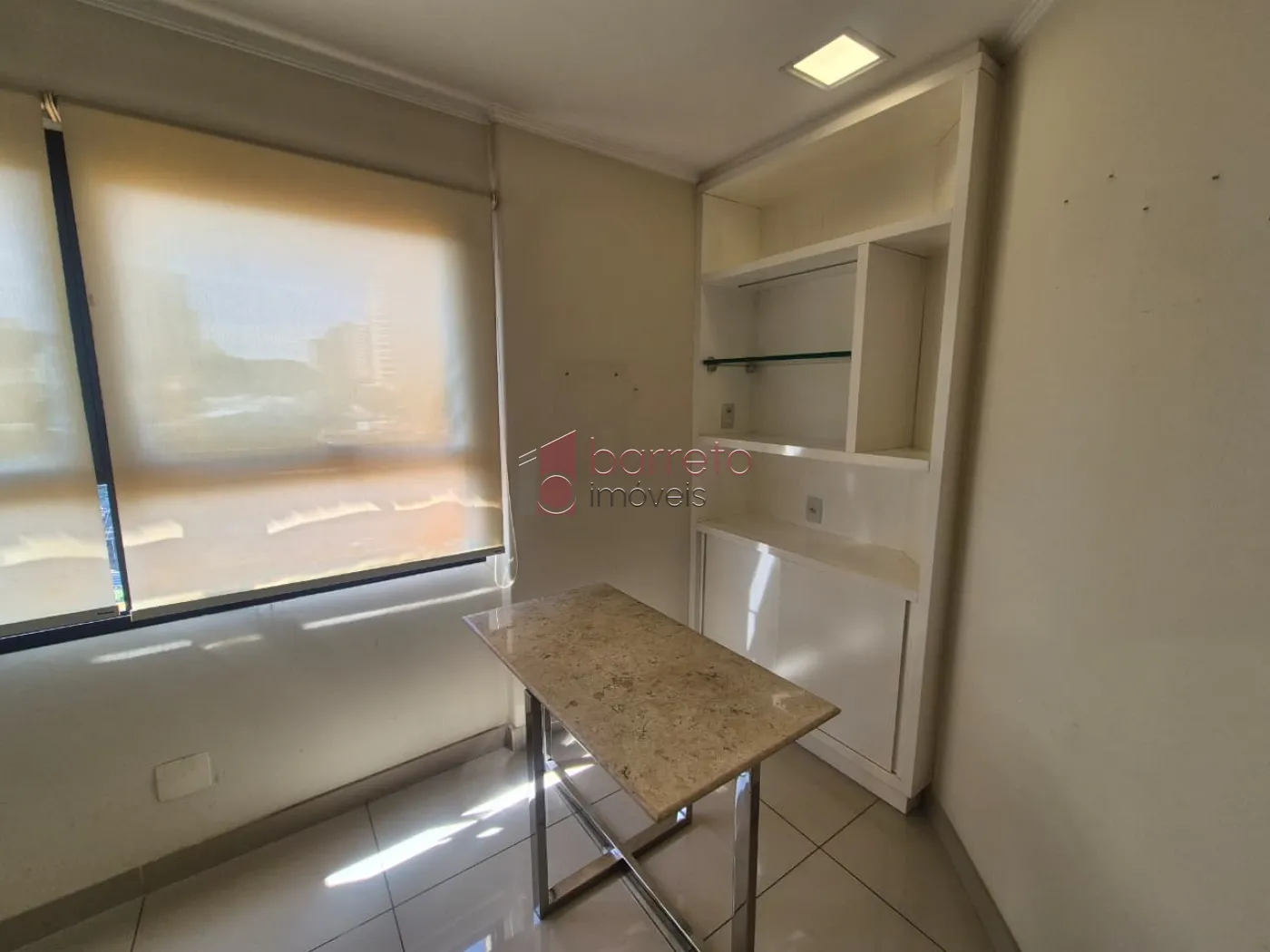 SALA COMERCIAL À VENDA NO EDIFÍCIO COMERCIAL PAINEIRAS CENTER – JUNDIAÍ/SP