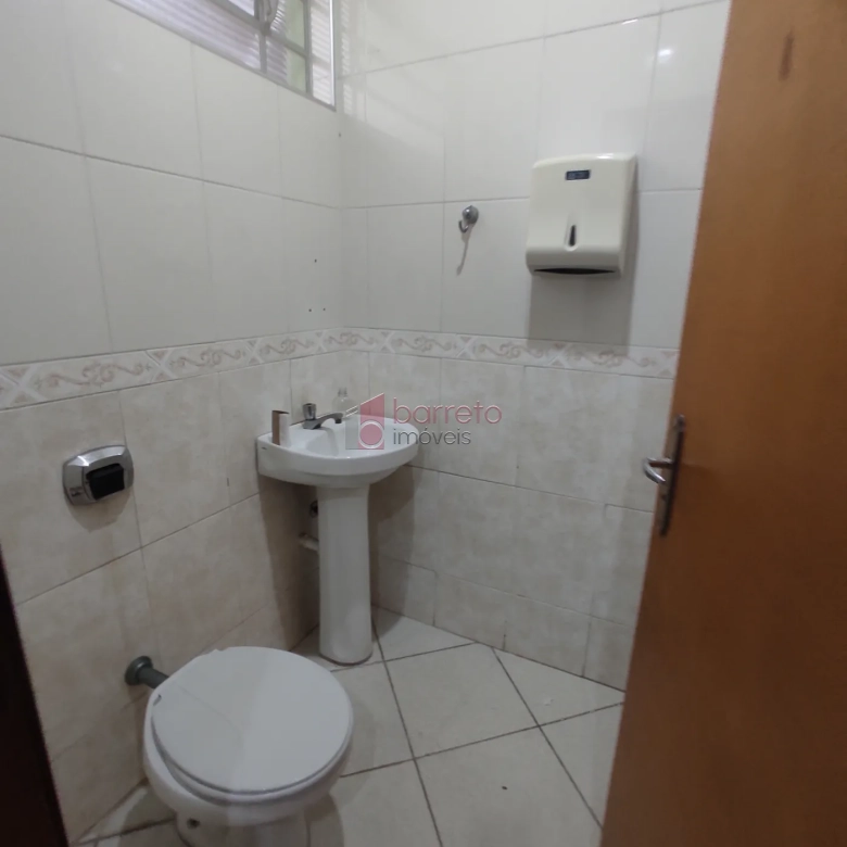 SALÃO COMERCIAL PARA LOCAÇÃO E VENDA NA PONTE SÃO JOÃO – JUNDIAÍ/SP