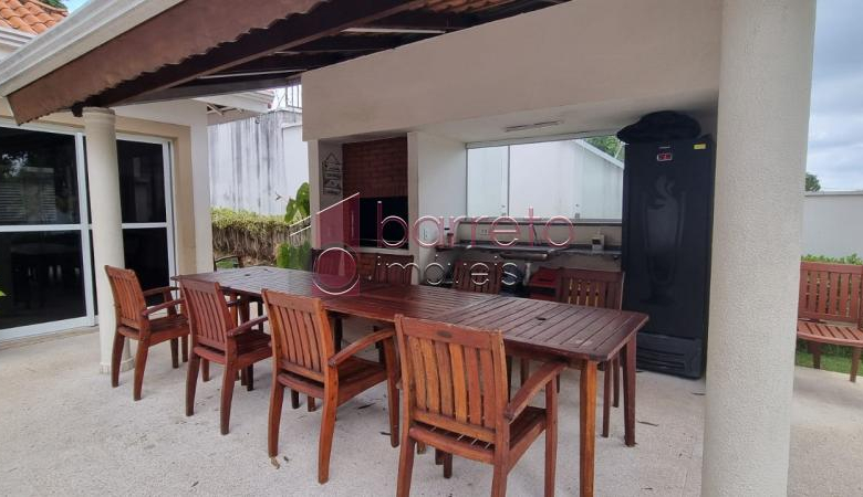 CASA À VENDA – 03 QUARTOS – CONDOMÍNIO BELLA COLÔNIA – JUNDIAÍ/SP
