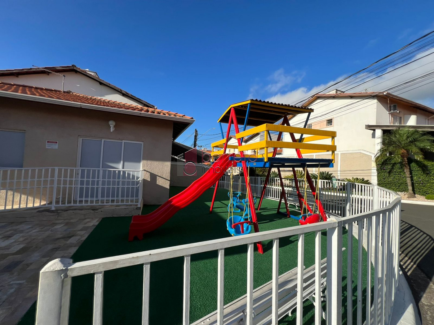 CASA À VENDA NO CONDOMÍNIO VILA RUBI EM JUNDIAÍ/SP
