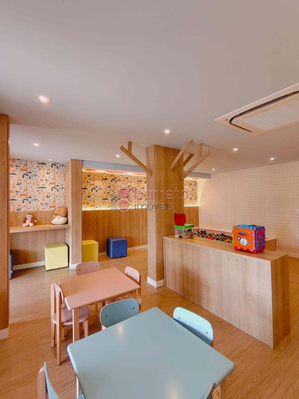 APARTAMENTO ALTO PADRÃO À VENDA NO CONDOMÍNIO CHRONOS – JUNDIAÍ/SP