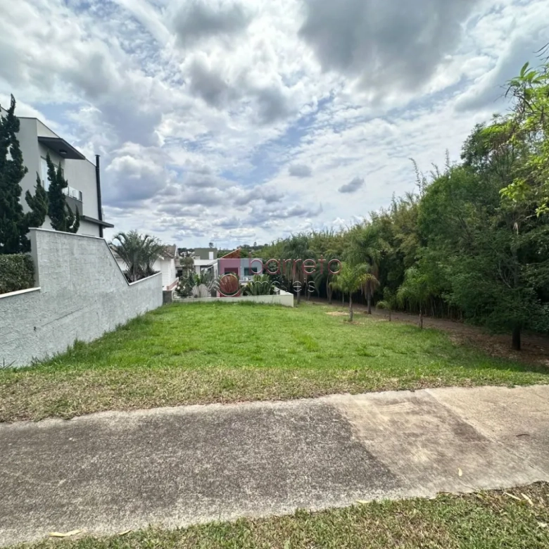 TERRENO À VENDA NO CONDOMÍNIO RESERVA DA SERRA EM JUNDIAÍ/SP