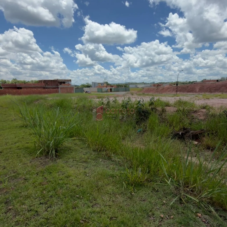 TERRENO À VENDA NO CONDOMÍNIO PORTAL DOS LAGOS EM JUNDIAÍ/SP