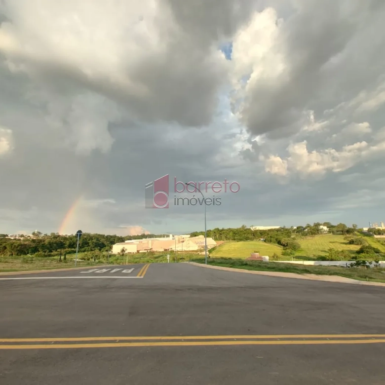 TERRENO À VENDA NO CONDOMÍNIO VILLAGGIO ENGORDADOURO – JUNDIAÍ/SP