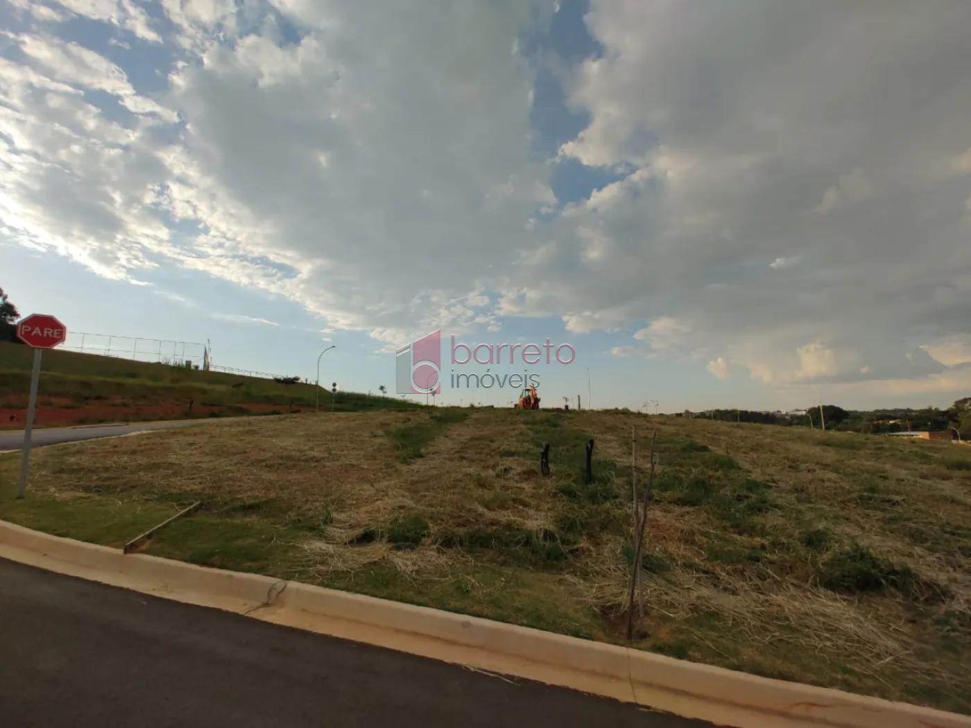 TERRENO À VENDA NO CONDOMÍNIO VILLAGGIO ENGORDADOURO – JUNDIAÍ/SP