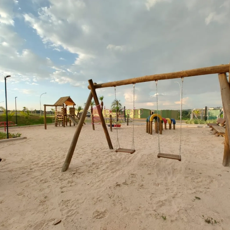 TERRENO À VENDA NO CONDOMÍNIO VILLAGGIO ENGORDADOURO – JUNDIAÍ/SP