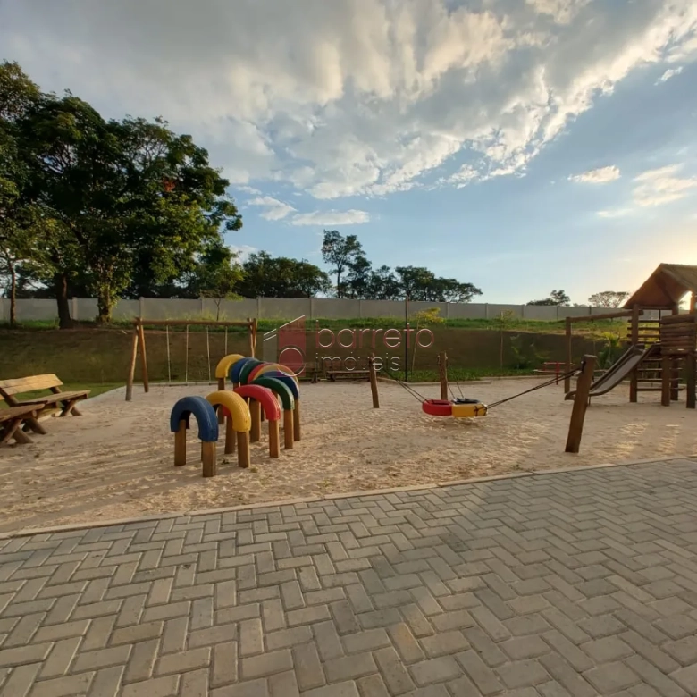 TERRENO À VENDA NO CONDOMÍNIO VILLAGGIO ENGORDADOURO – JUNDIAÍ/SP