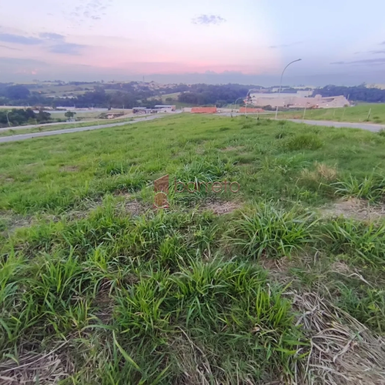 TERRENO À VENDA NO CONDOMÍNIO VILLAGGIO ENGORDADOURO EM JUNDIAÍ/SP