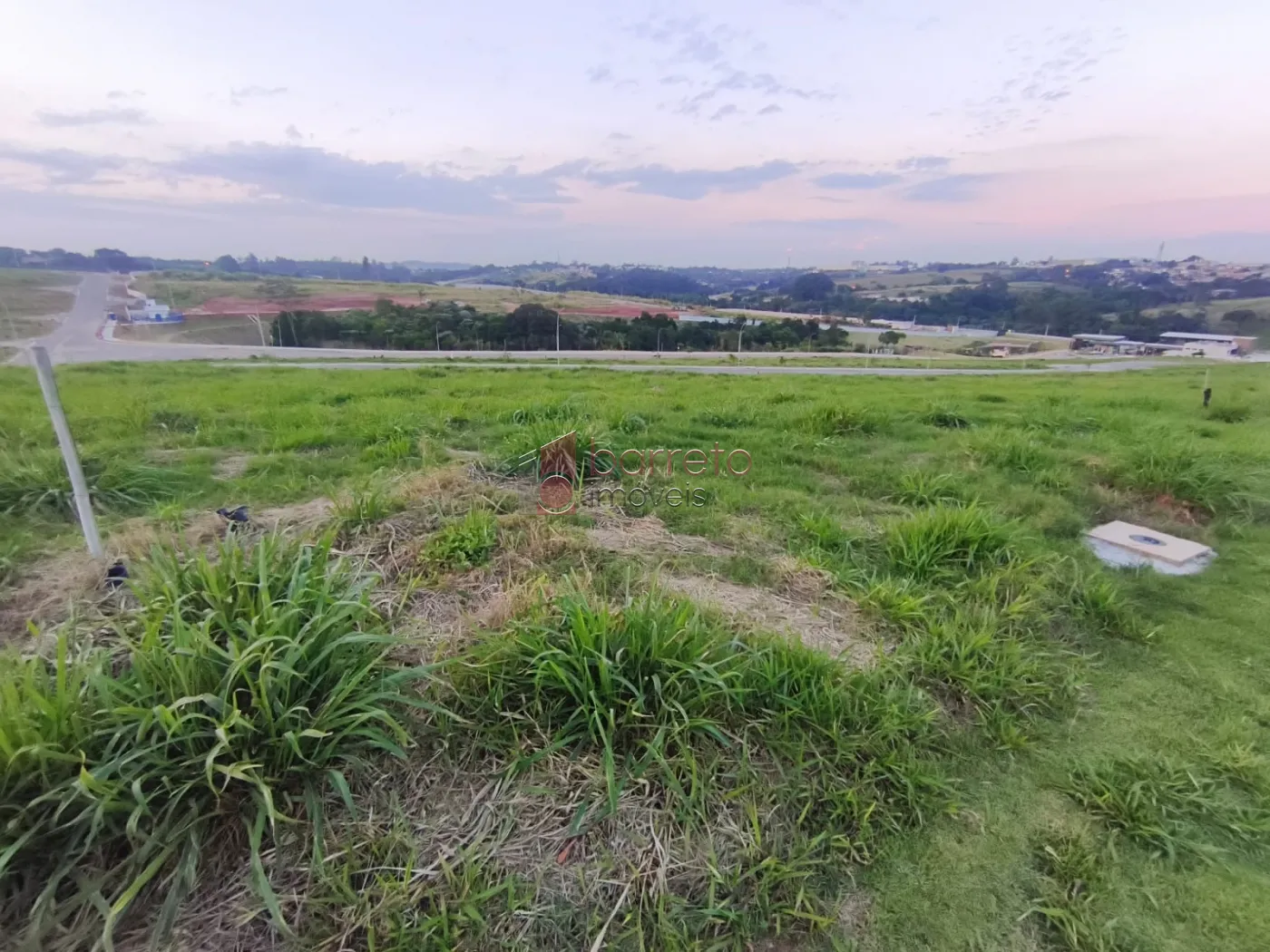 TERRENO À VENDA NO CONDOMÍNIO VILLAGGIO ENGORDADOURO EM JUNDIAÍ/SP