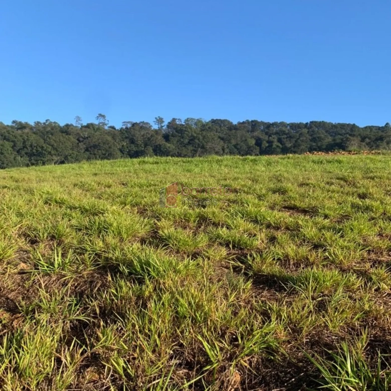 TERRENO À VENDA NO CONDOMÍNIO TAMBORÉ EM JUNDIAÍ/SP