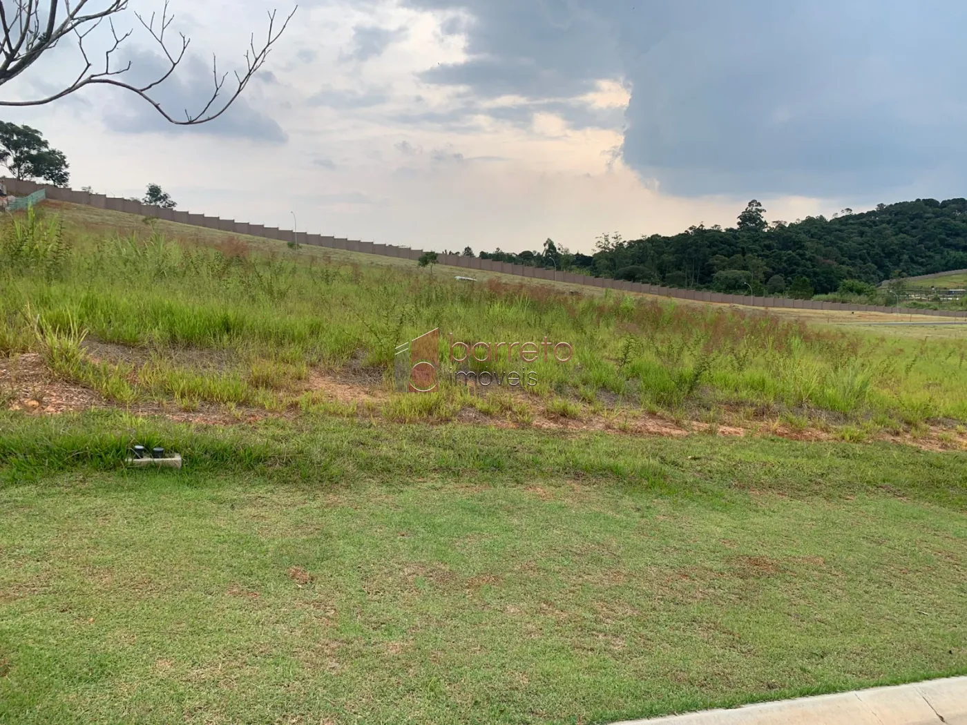 TERRENO À VENDA NO CONDOMÍNIO TAMBORÉ EM JUNDIAÍ/SP