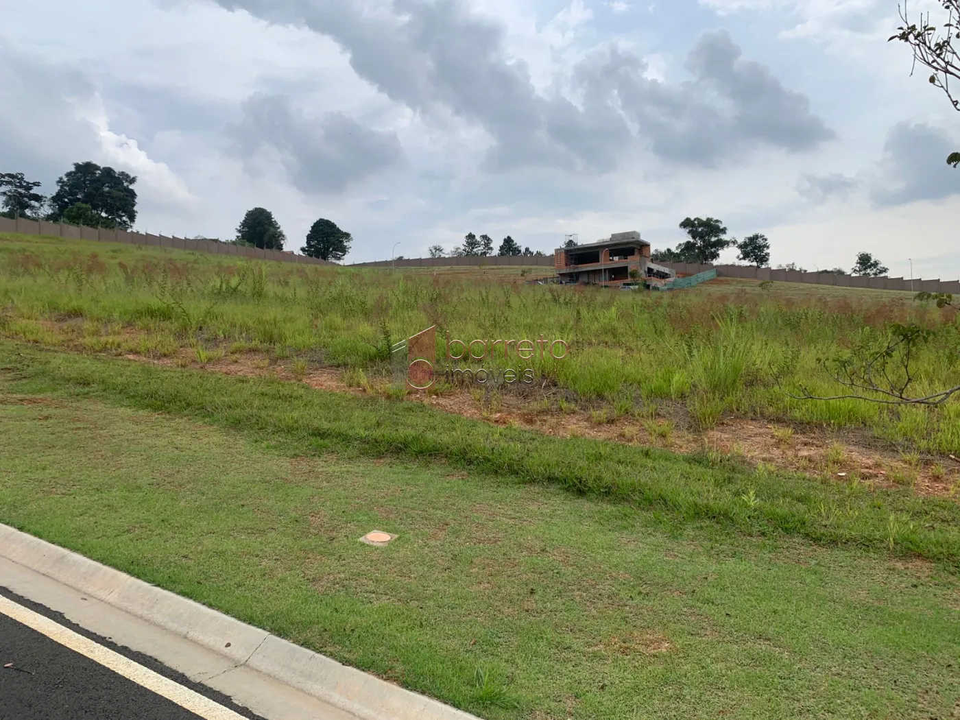 TERRENO À VENDA NO CONDOMÍNIO TAMBORÉ EM JUNDIAÍ/SP