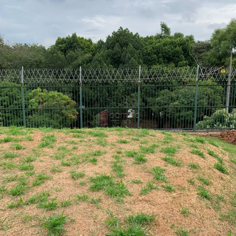 TERRENO À VENDA NO CONDOMÍNIO QUINTAS DO LAGO EM JUNDIAÍ/SP
