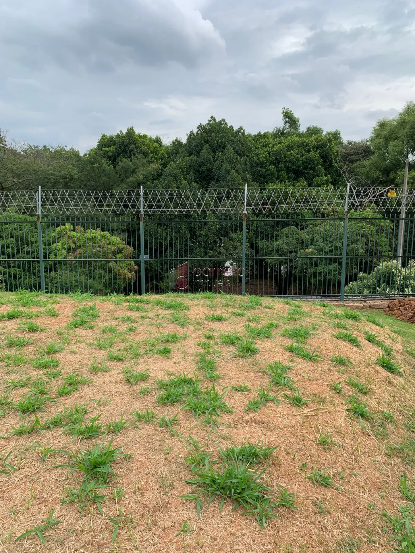 TERRENO À VENDA NO CONDOMÍNIO QUINTAS DO LAGO EM JUNDIAÍ/SP