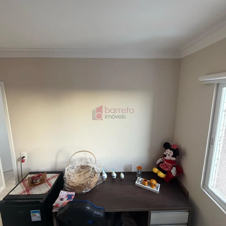 APARTAMENTO MOBILIADO À VENDA NO CONDOMÍNIO MORADA DOS PINHEIROS EM VÁRZEA PAULISTA/SP