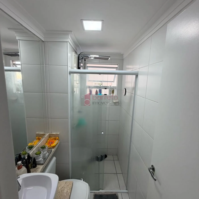 APARTAMENTO MOBILIADO À VENDA NO CONDOMÍNIO MORADA DOS PINHEIROS EM VÁRZEA PAULISTA/SP