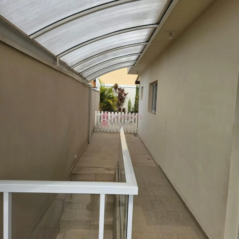 CASA À VENDA NO CONDOMÍNIO LAGUNA EM VÁRZEA PAULISTA/SP