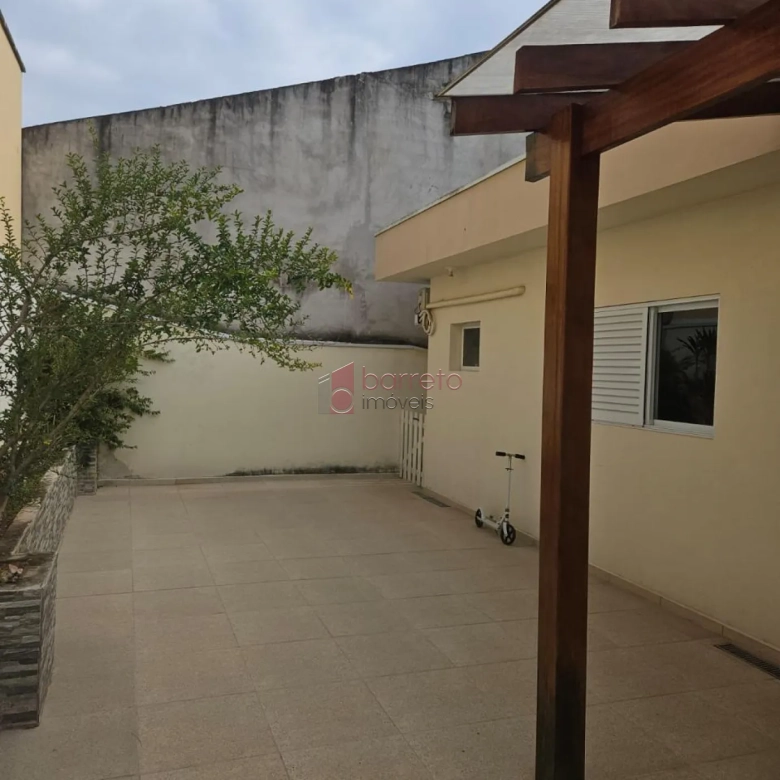 CASA À VENDA NO CONDOMÍNIO LAGUNA EM VÁRZEA PAULISTA/SP