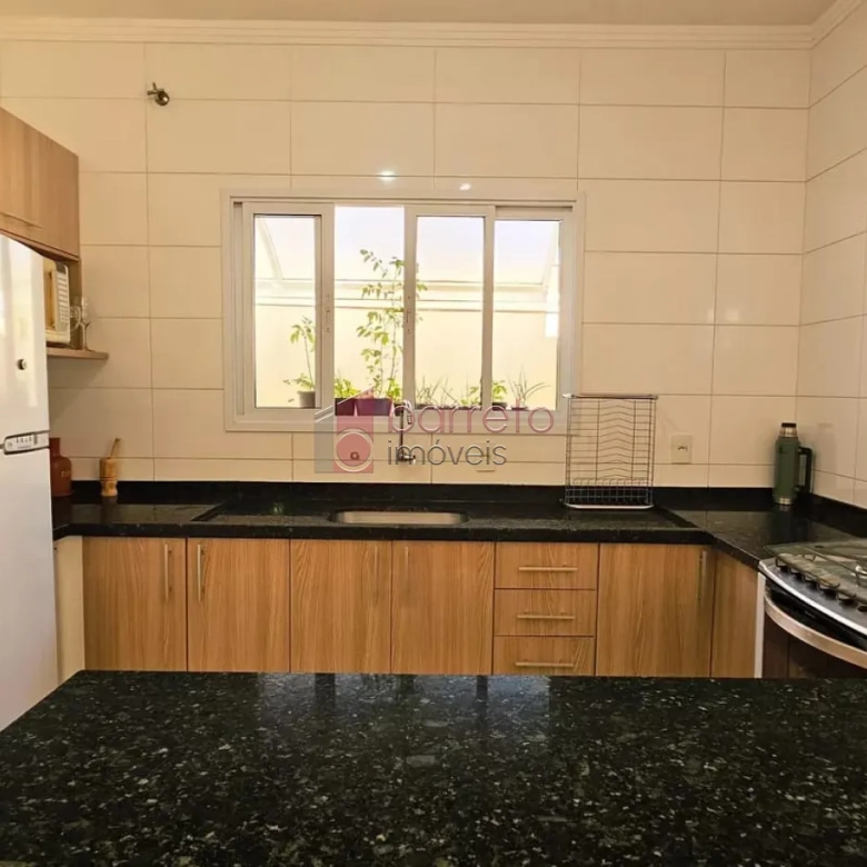 CASA À VENDA NO CONDOMÍNIO LAGUNA EM VÁRZEA PAULISTA/SP