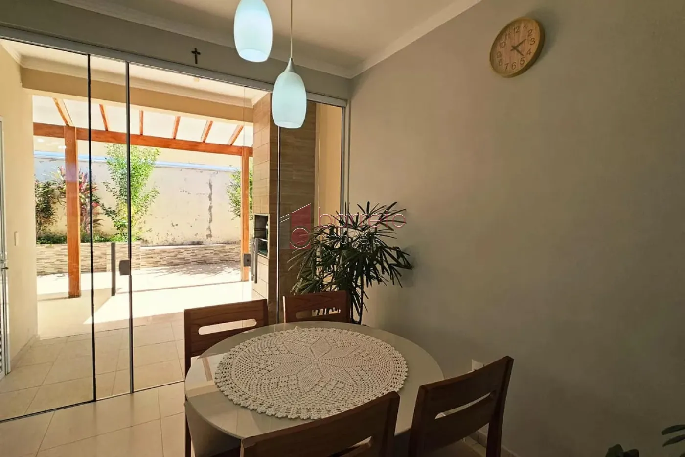 CASA À VENDA NO CONDOMÍNIO LAGUNA EM VÁRZEA PAULISTA/SP