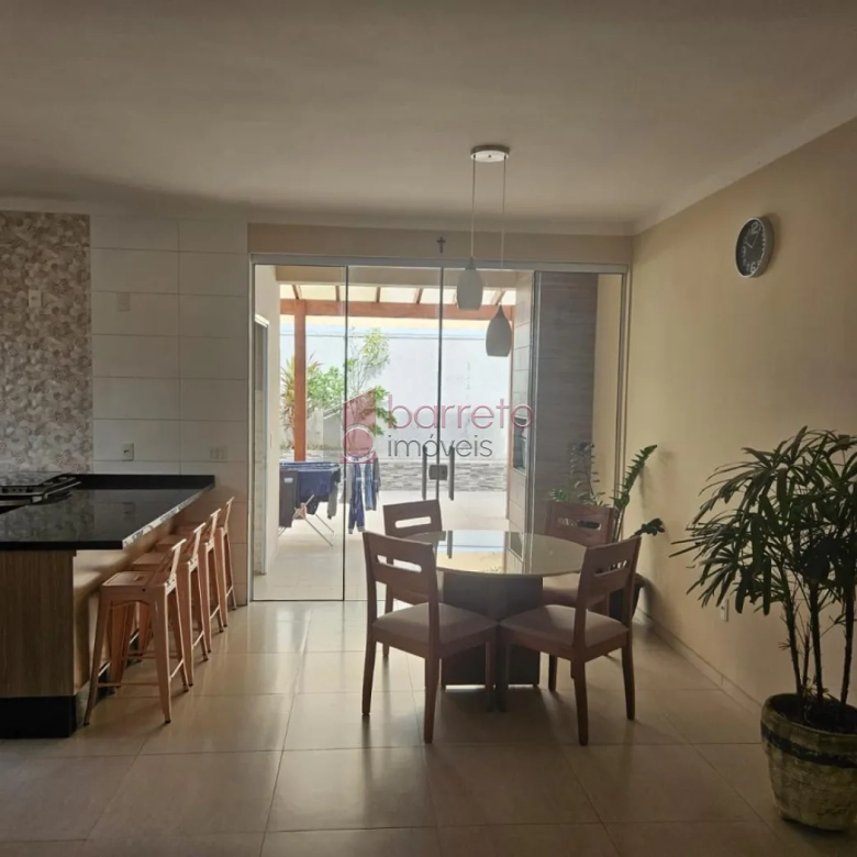 CASA À VENDA NO CONDOMÍNIO LAGUNA EM VÁRZEA PAULISTA/SP