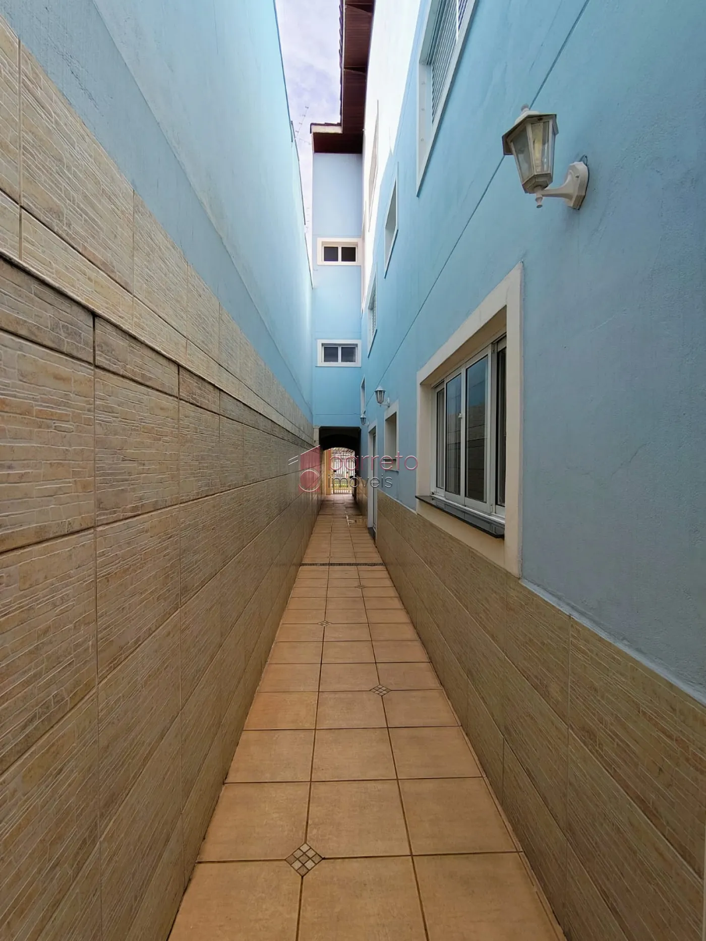 SOBRADO À VENDA NA VILA TUPI – VÁRZEA PAULISTA/SP