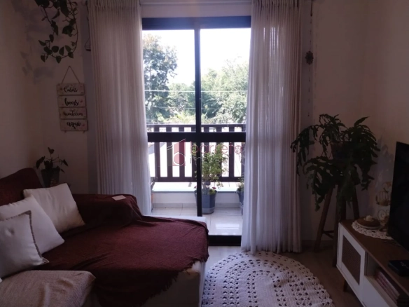 APARTAMENTO À VENDA NO CONDOMÍNIO CHALÉS DA REPRESA EM JUNDIAÍ/SP