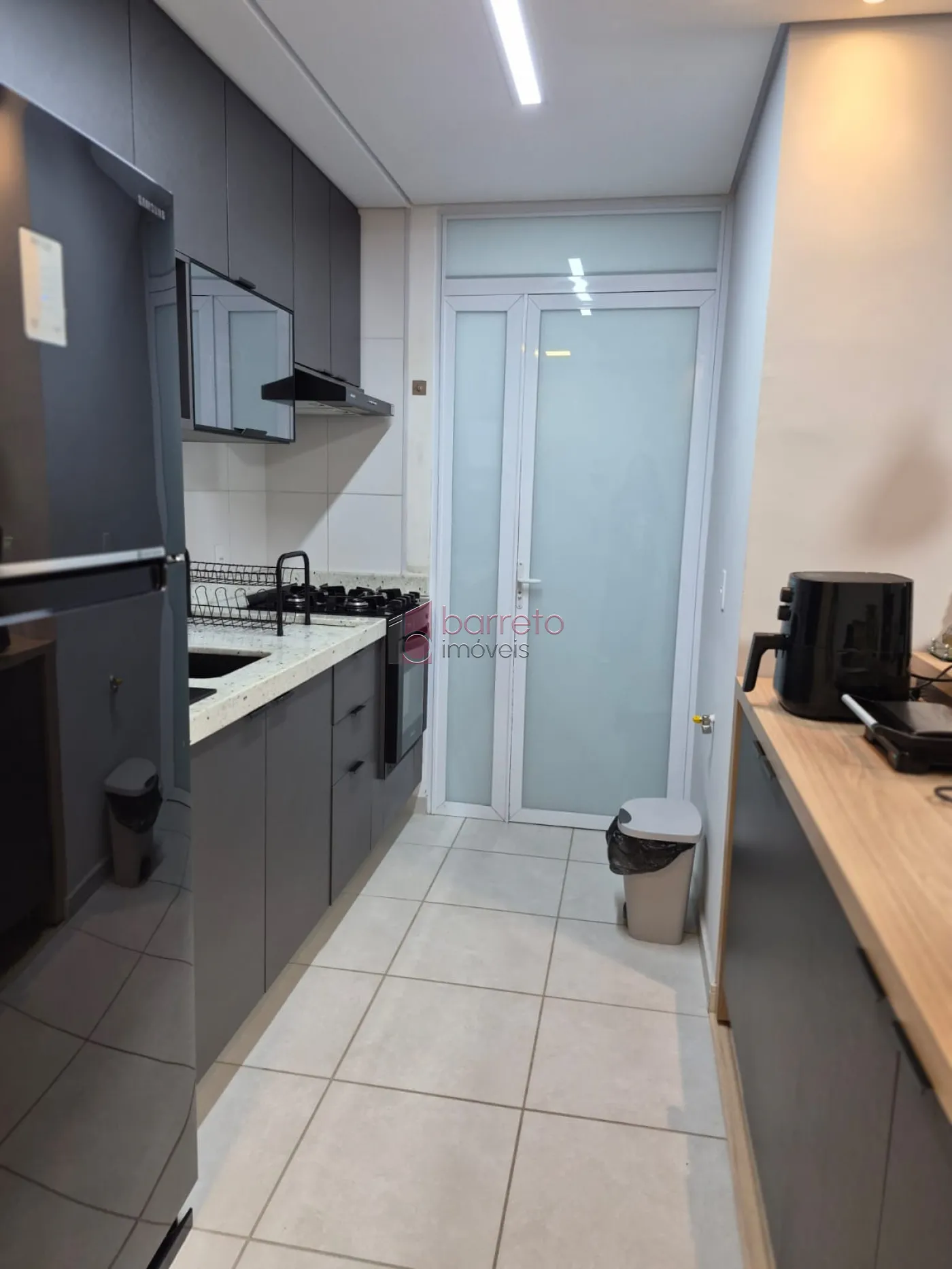 APARTAMENTO À VENDA NO CONDOMÍNIO LIFE NO BAIRRO ENGORDADOURO EM JUNDIAÍ/SP