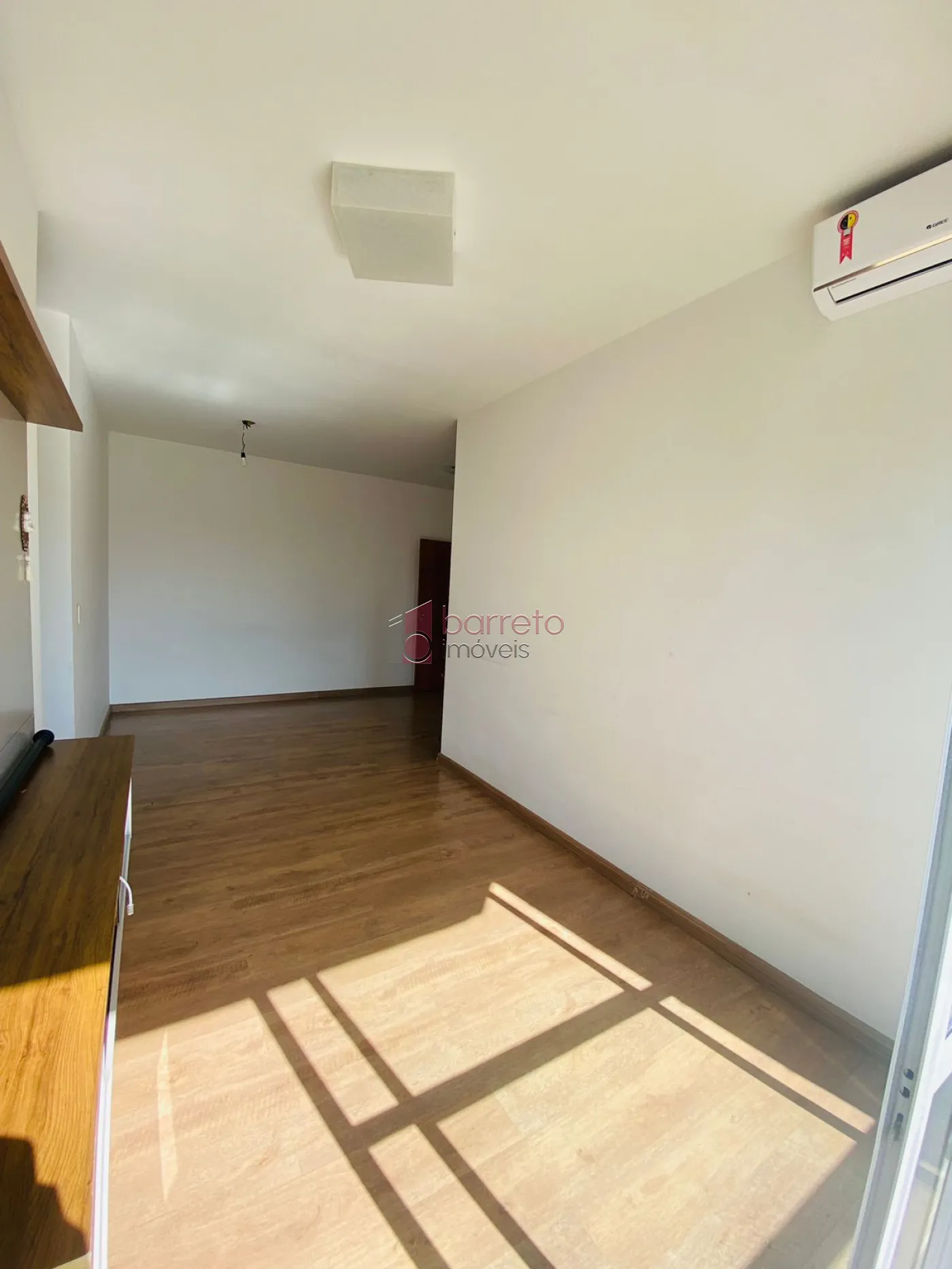 APARTAMENTO À VENDA NO CONDOMÍNIO MORADA DOS REIS – BAIRRO MEDEIROS – JUNDIAÍ/SP