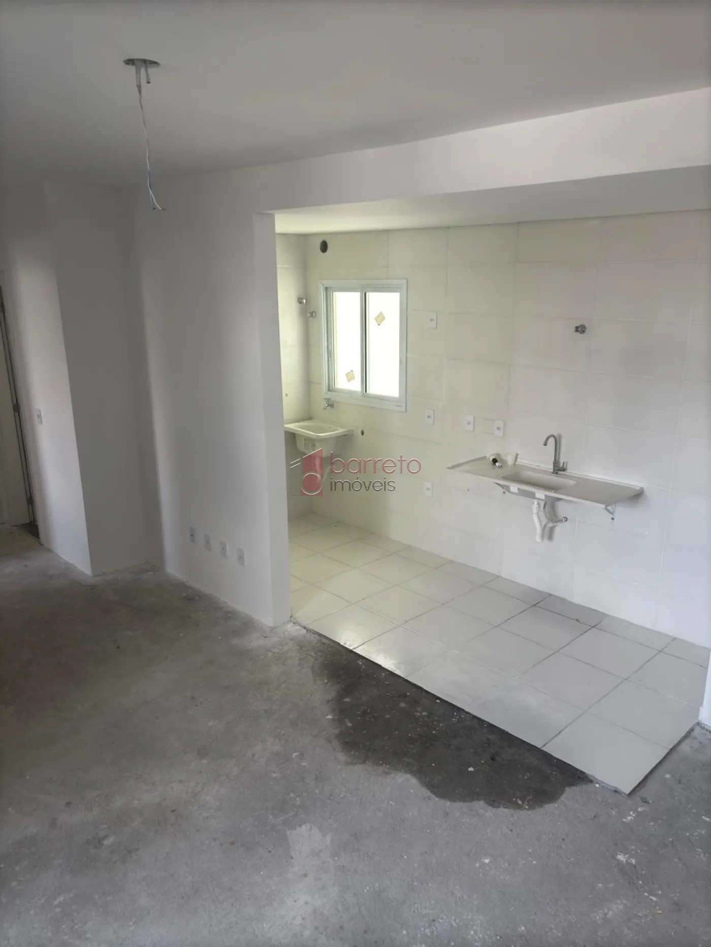 APARTAMENTO À VENDA NO CONDOMÍNIO RESERVA DO BOSQUE EM VÁRZEA PAULISTA/SP