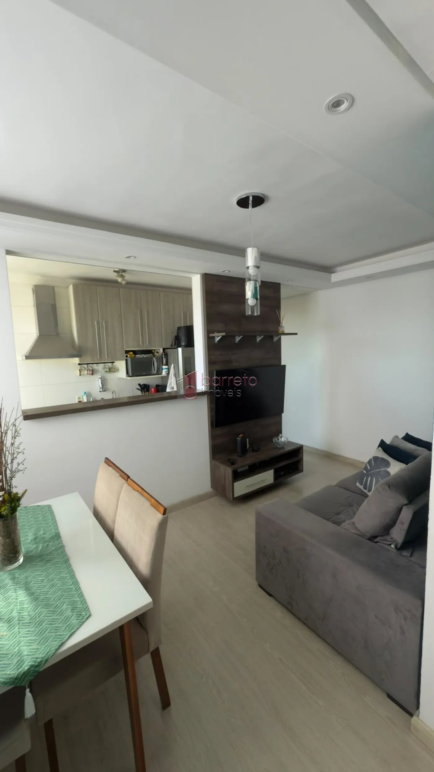 APARTAMENTO À VENDA NO CONDOMÍNIO RESERVA DO JAPI CRISÂNTEMOS EM JUNDIAÍ/SP