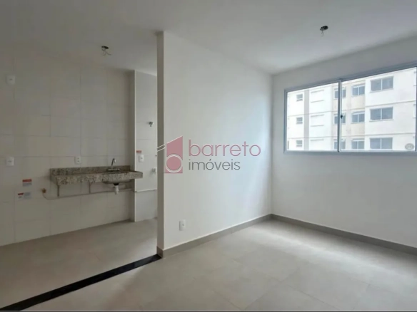 APARTAMENTO À VENDA NO CONDOMÍNIO RESIDENCIAL JARDINS NO BAIRRO ENGORDADOURO EM JUNDIAÍ/SP