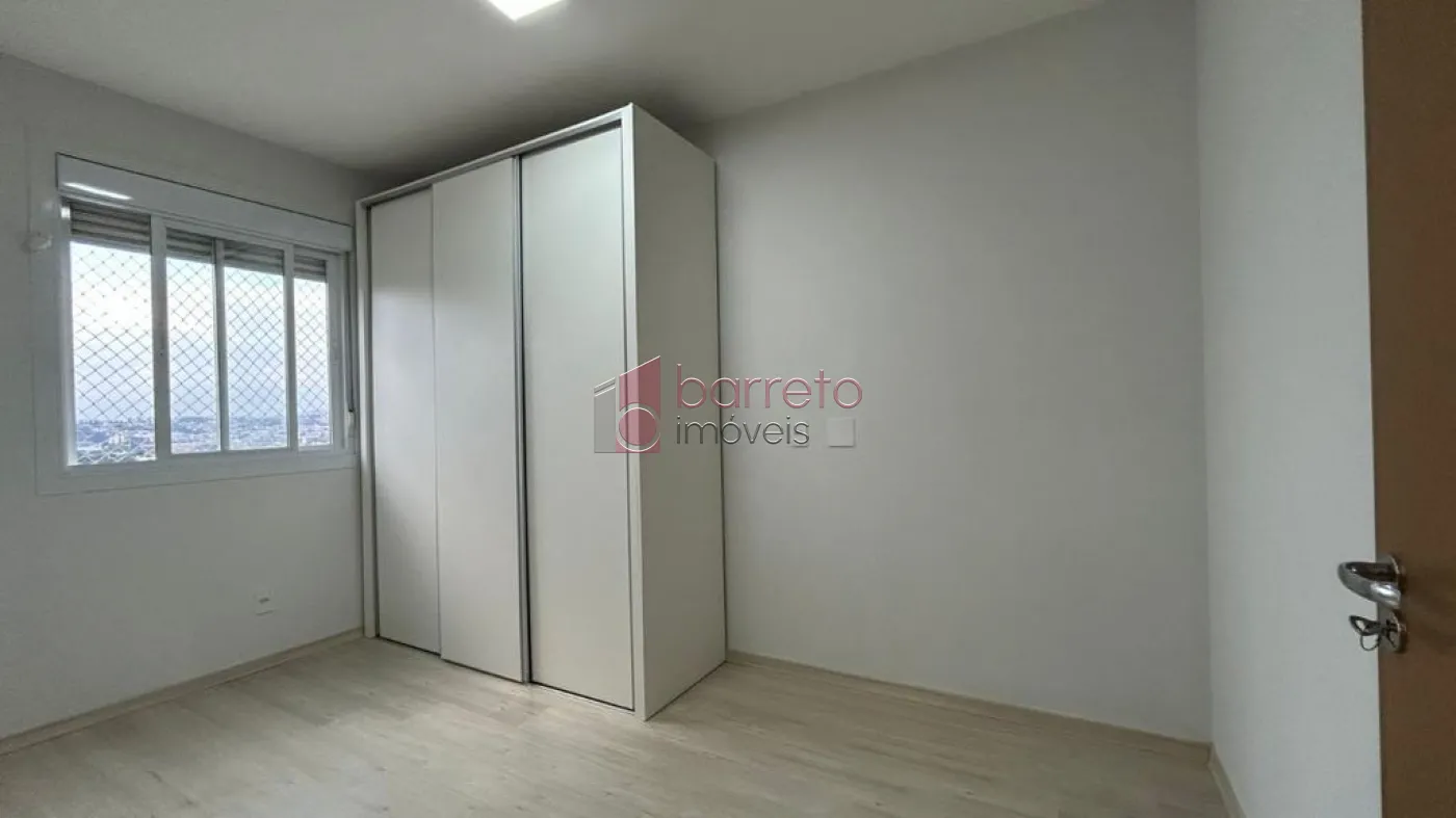 APARTAMENTO À VENDA NO CONDOMÍNIO TORRES DE OZANAM EM JUNDIAÍ/SP