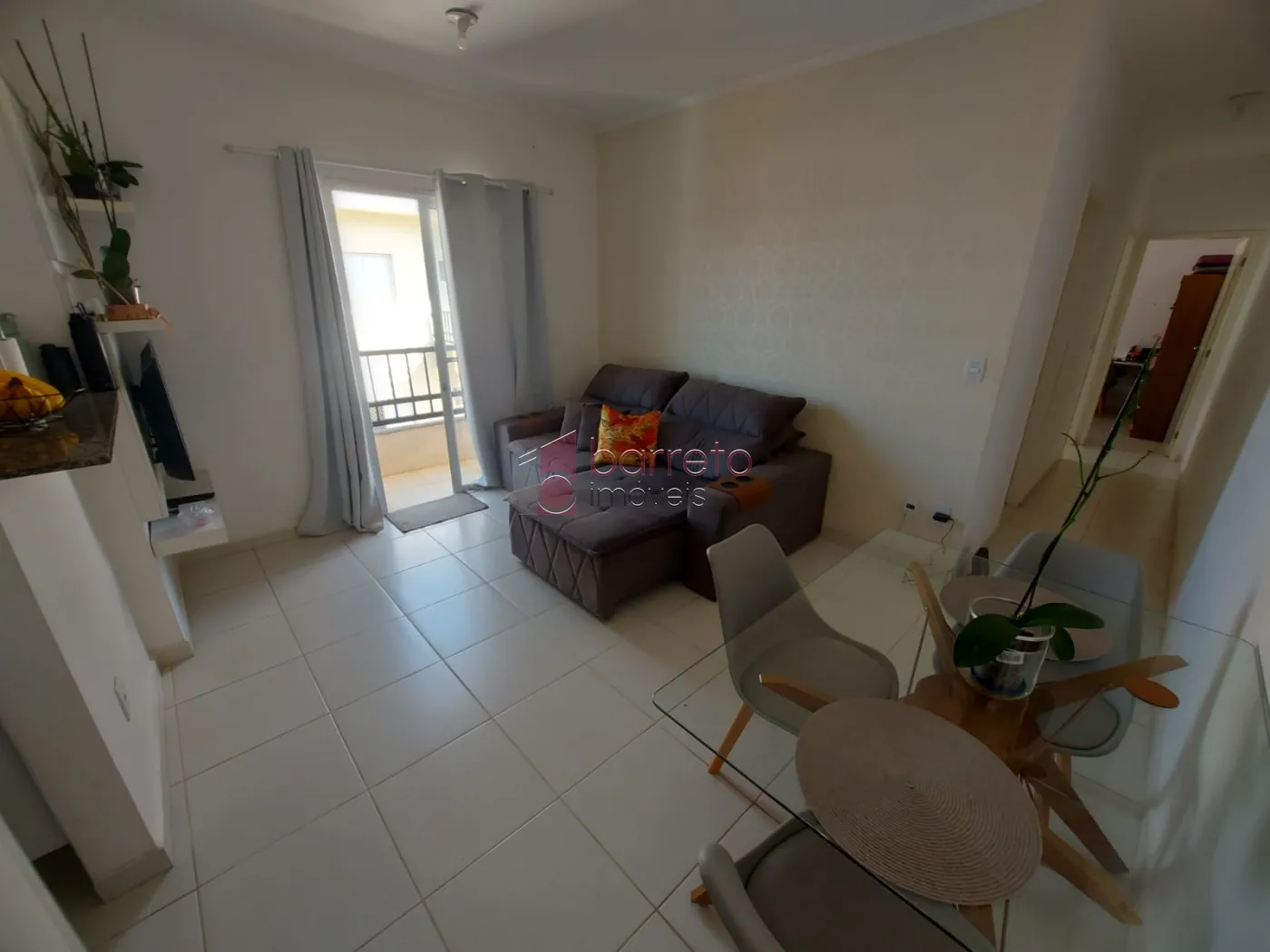 APARTAMENTO À VENDA NO CONDOMÍNIO VIVARTE MEDEIROS EM JUNDIAÍ/SP