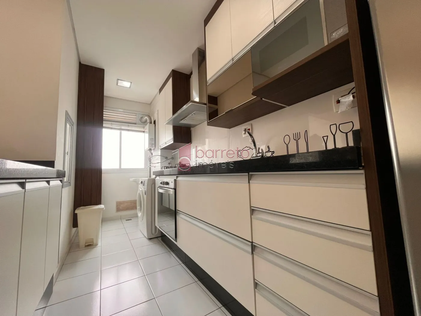 APARTAMENTO MOBILIADO À VENDA NO CONDOMÍNIO FOREST HILLS EM JUNDIAÍ/SP