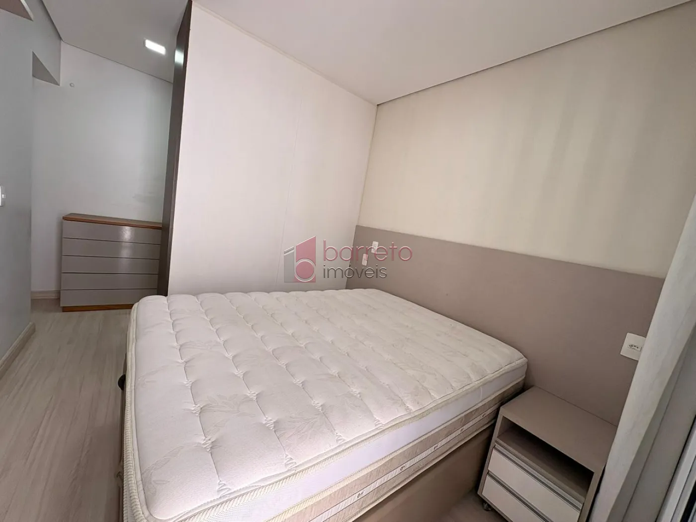 APARTAMENTO MOBILIADO PARA LOCAÇÃO NO CONDOMÍNIO PALAZZO REALE – JUNDIAÍ/SP