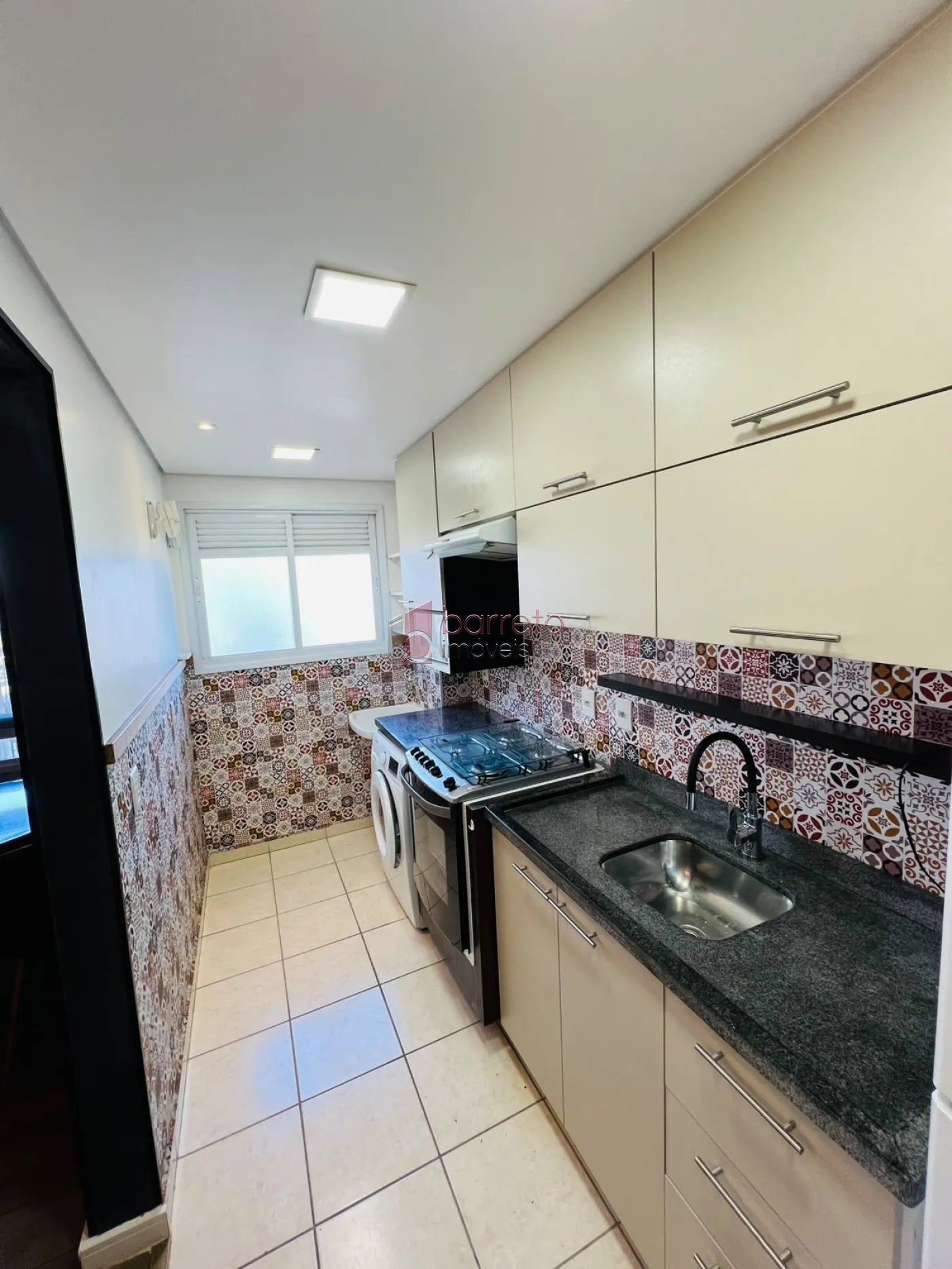 APARTAMENTO MOBILIADO PARA LOCAÇÃO NO RESIDENCIAL TOPÁZIO – JUNDIAÍ/SP