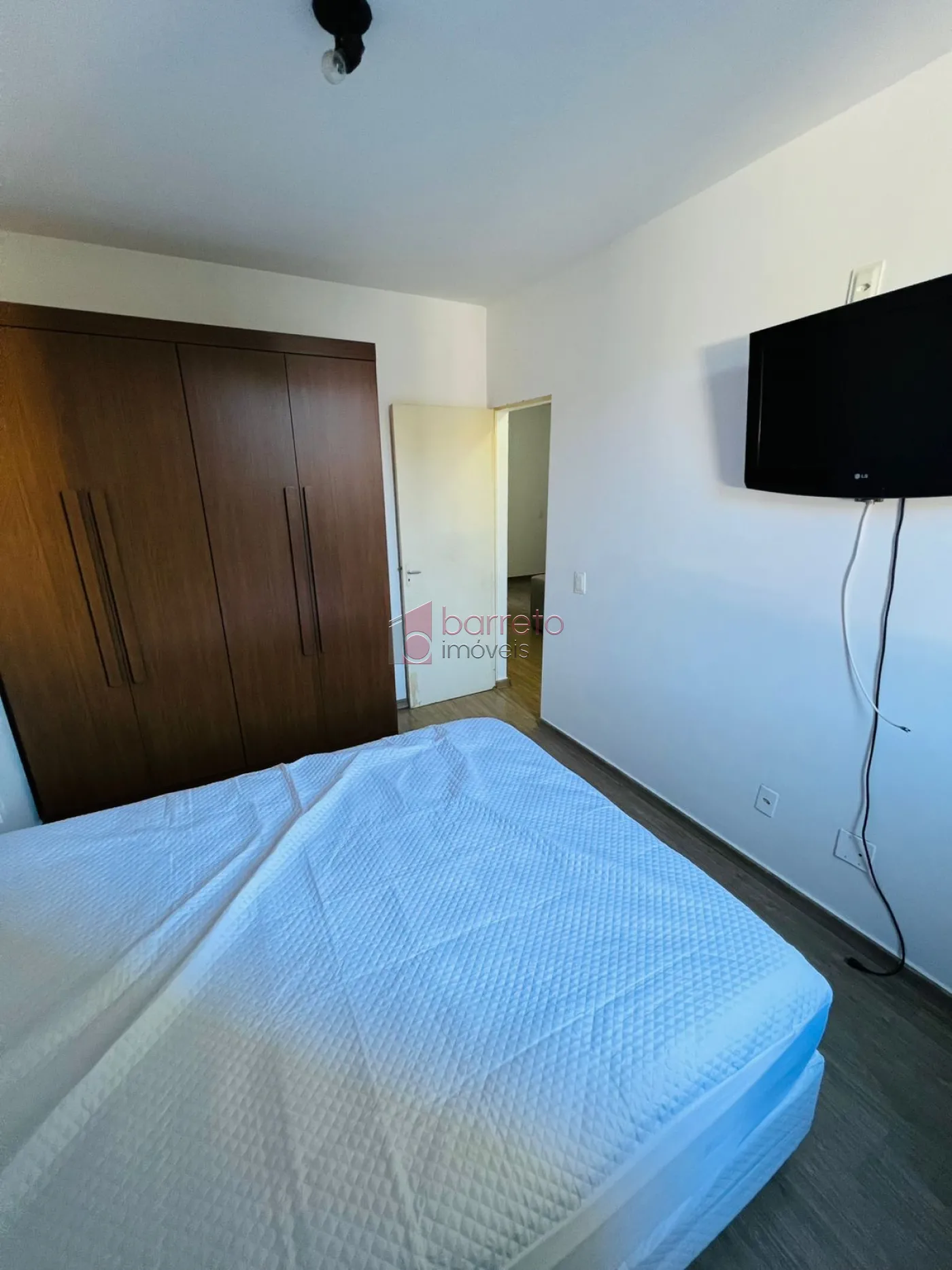 APARTAMENTO PARA LOCAÇÃO NO CONDOMÍNIO CHACARA DAS FLORES II – JUNDIAÍ/SP