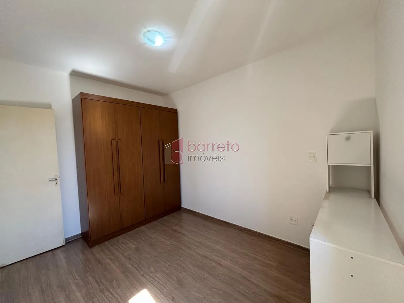 APARTAMENTO PARA LOCAÇÃO NO CONDOMÍNIO CHACARA DAS FLORES II – JUNDIAÍ/SP