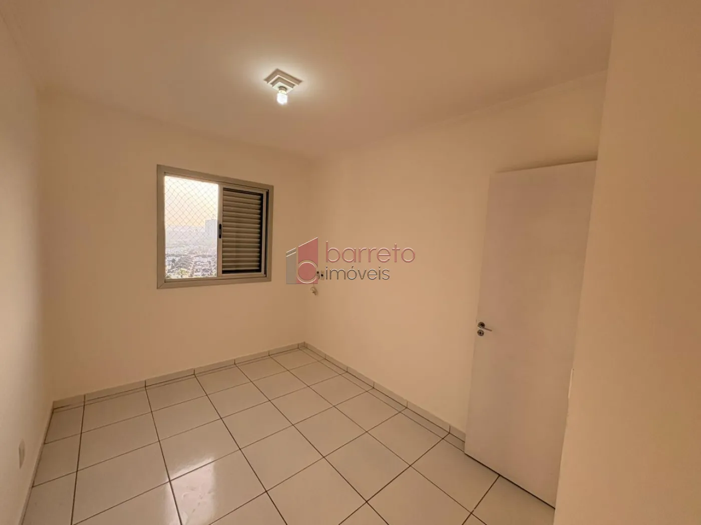APARTAMENTO PARA LOCAÇÃO NO CONDOMÍNIO PORTAL DAS PALMEIRAS – JUNDIAÍ/SP