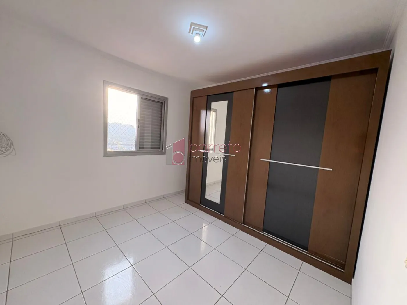 APARTAMENTO PARA LOCAÇÃO NO CONDOMÍNIO PORTAL DAS PALMEIRAS – JUNDIAÍ/SP