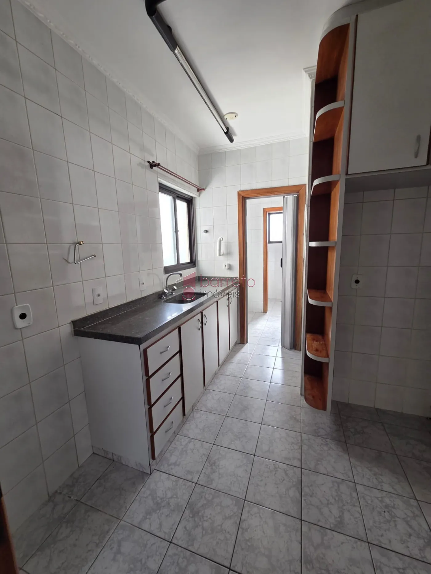 APARTAMENTO PARA LOCAÇÃO NO EDIFÍCIO ITAPUÃ NO CENTRO – JUNDIAÍ/SP