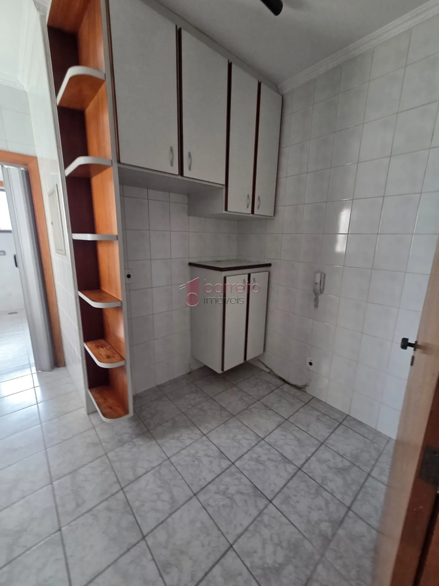 APARTAMENTO PARA LOCAÇÃO NO EDIFÍCIO ITAPUÃ NO CENTRO – JUNDIAÍ/SP